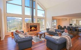 Kangaroo Lodge